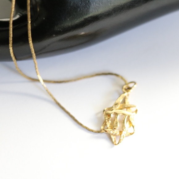 Star of David Necklace with Chai  Modern  Magen David - Picture 2 of 2